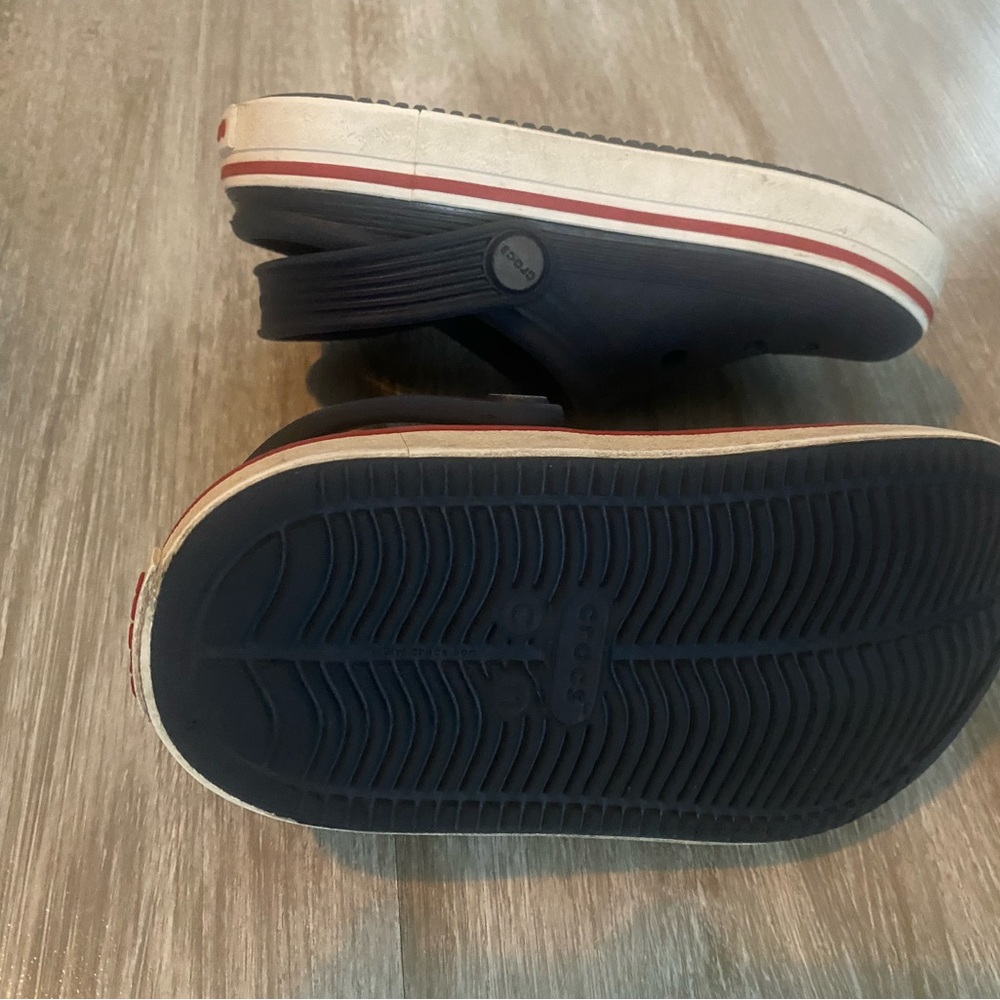 Kids Crocs Size 11 C